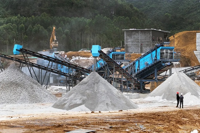 山美雪橇式模块化破碎筛分装备助力广西石灰石破碎项目建设